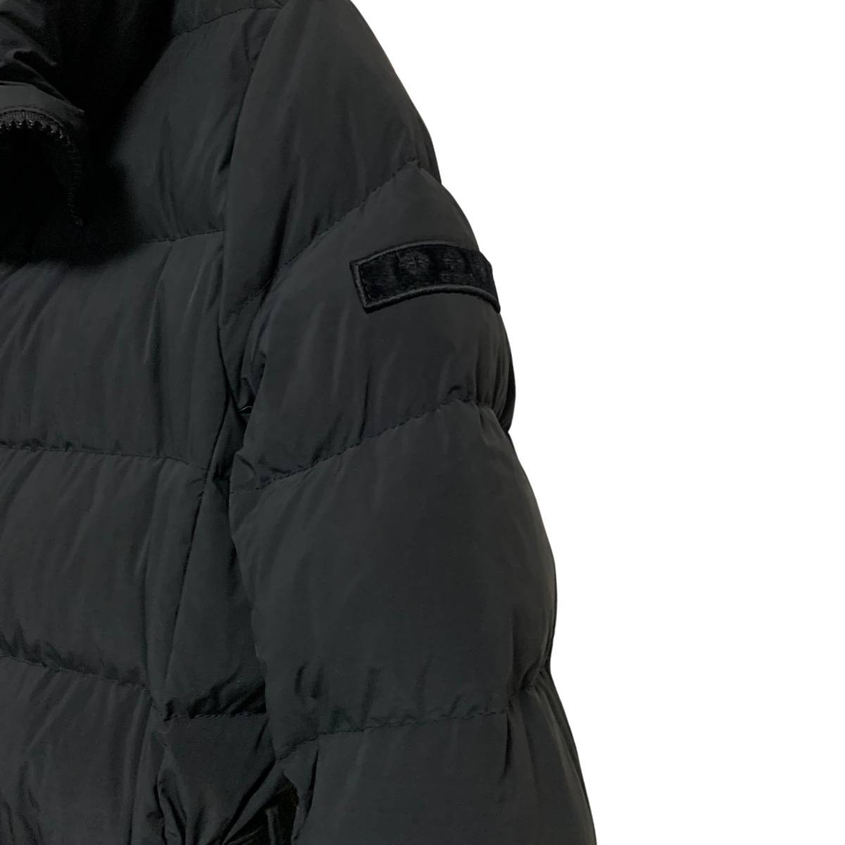 即決】国内正規品 TATRAS タトラス ライヤード ダウンコート/黒/02/LTA 