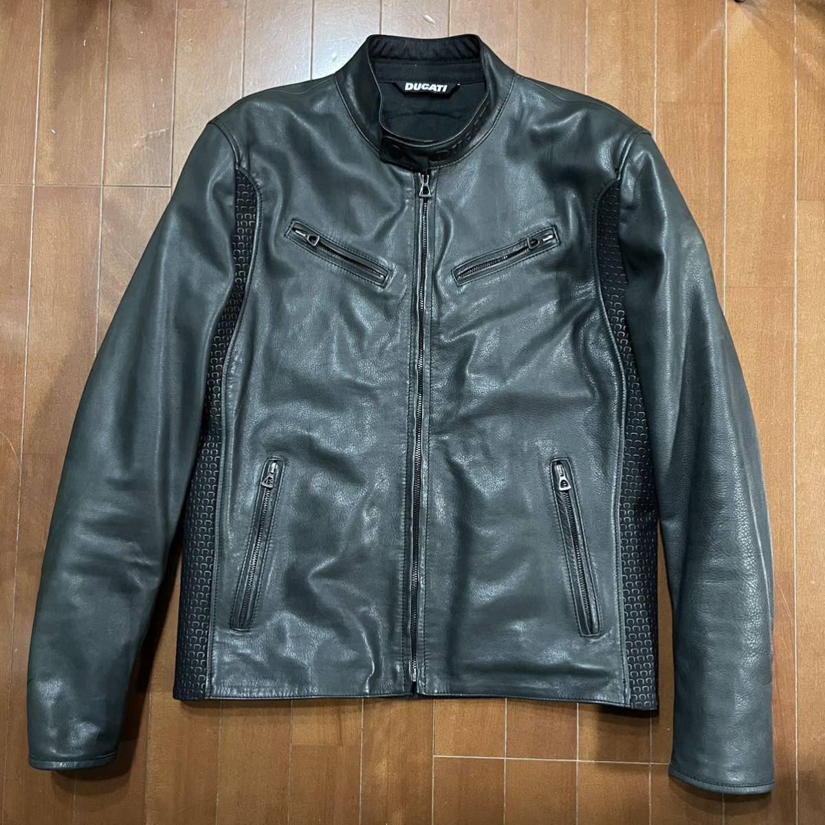 ducati soul C2 ジャケット by dainese 52【検索用】ダイネーゼ