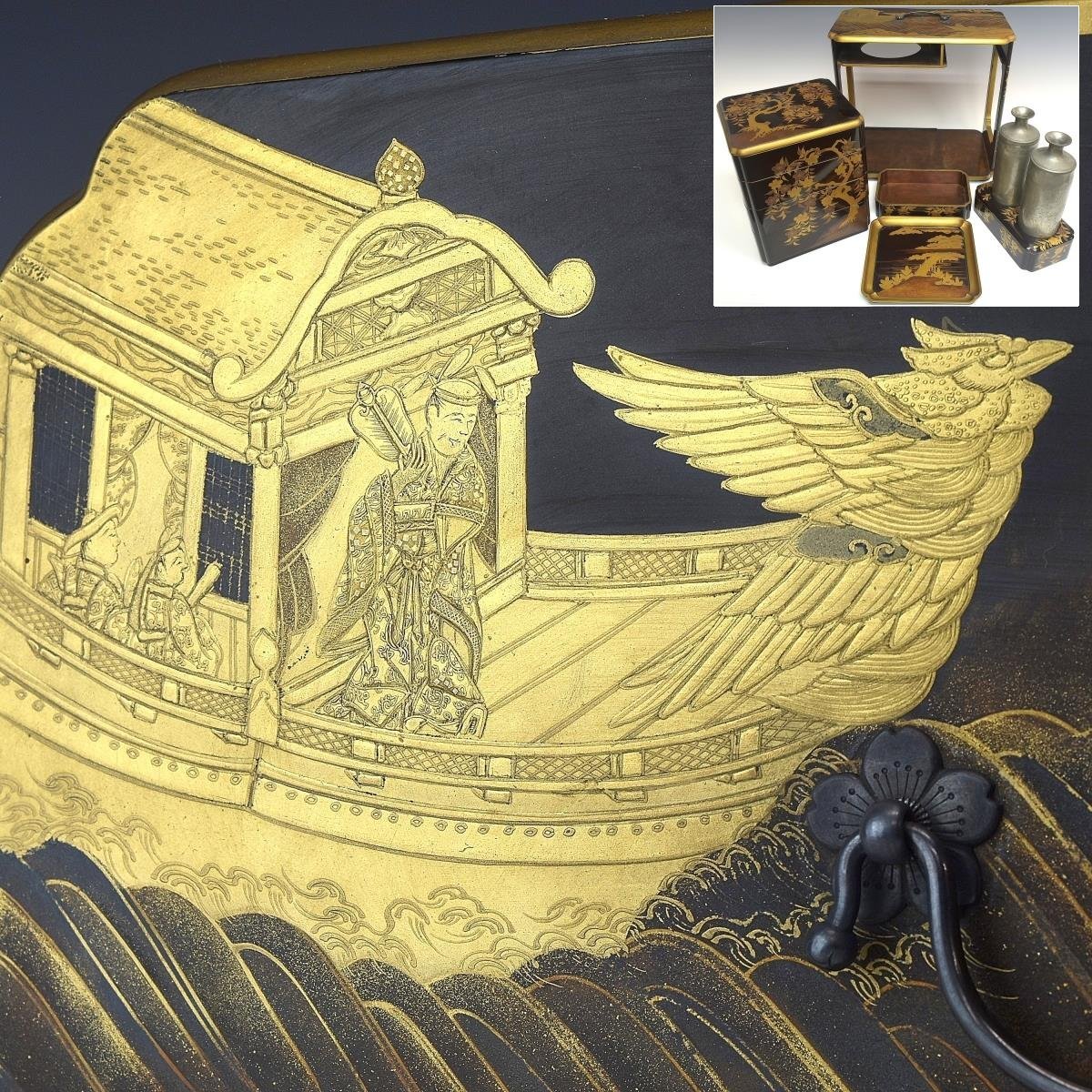 【趣楽】 明治時代　細密蒔絵　桜に波船図野弁当　高さ３１，５ｃｍ　幅３２，５ｃｍ　段重　Ｗ１８４１