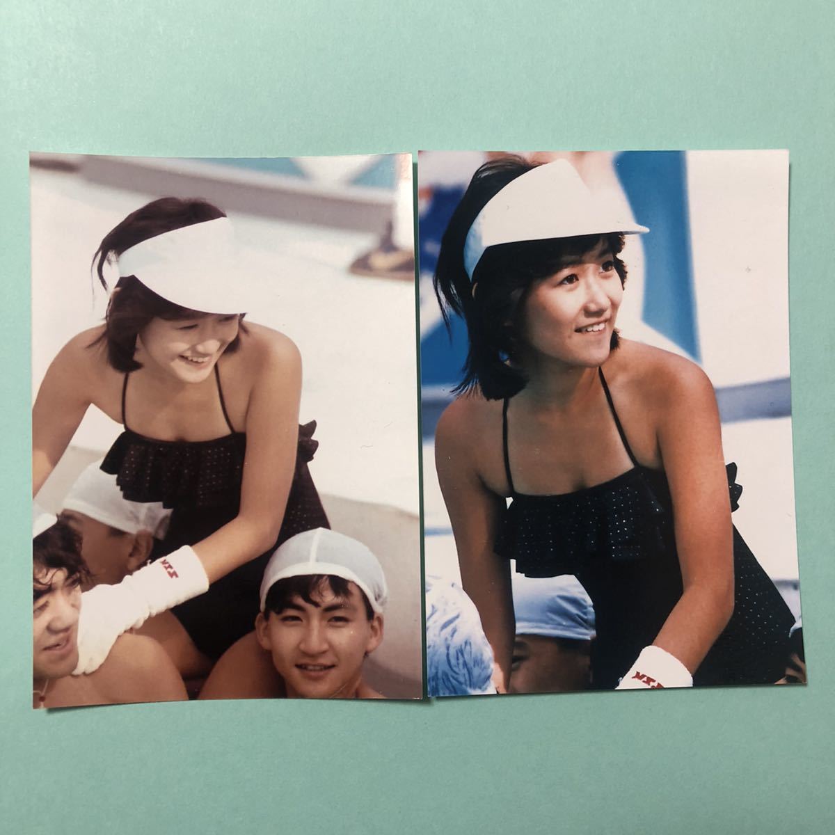 岡田有希子 生写真 L版 2枚組 水着(写真)｜売買されたオークション情報 