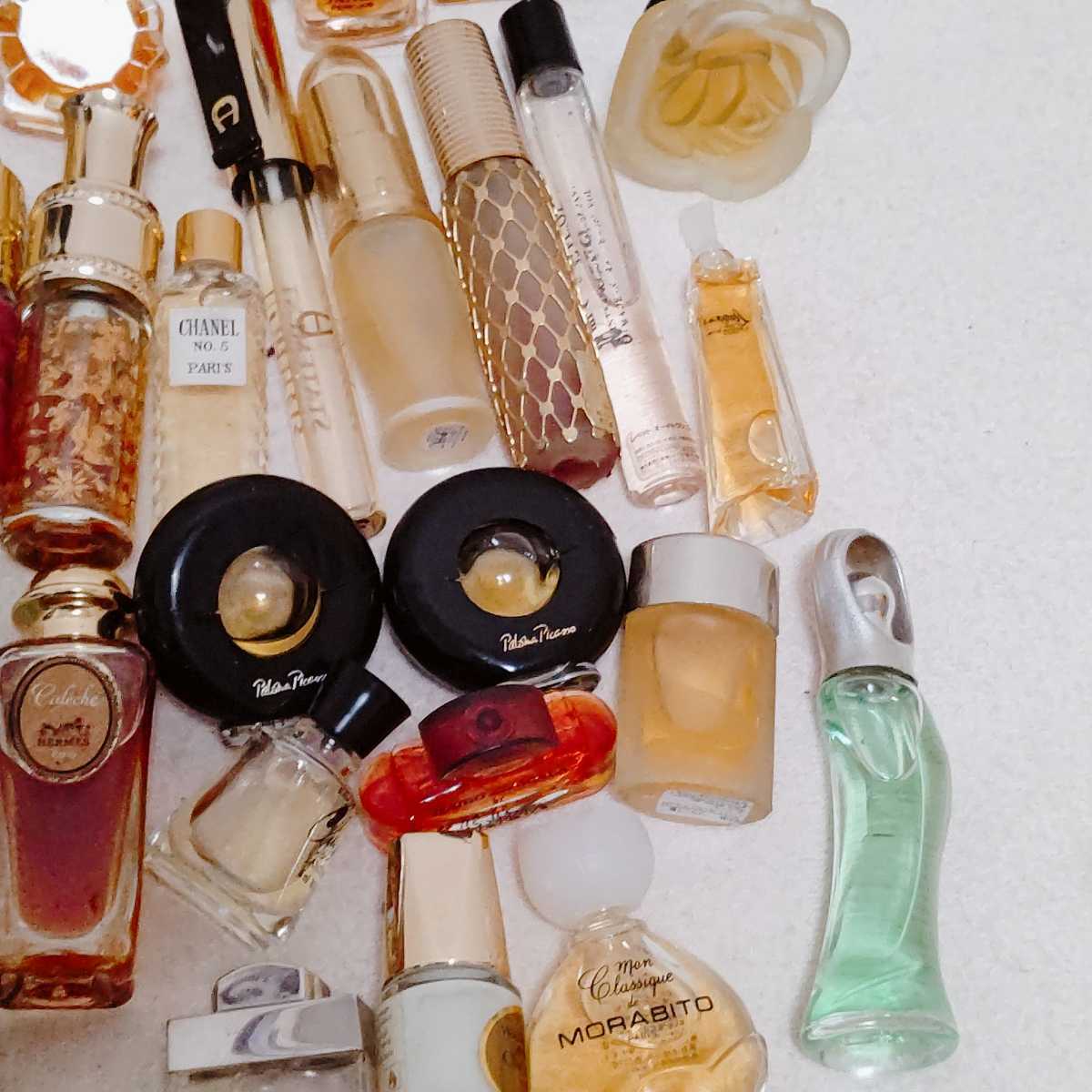 90本以上 香水 まとめ売り 大量 CHANEL GIVENCHY Dior NINA RICCI ANNA