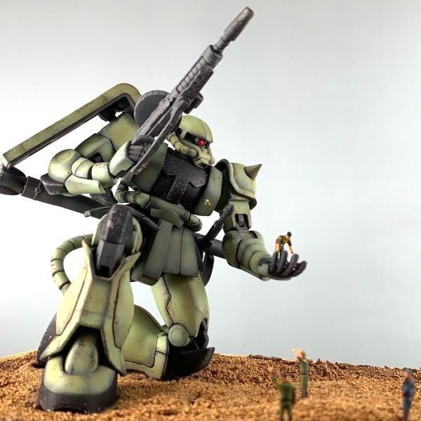 HG 1/144 量産型ザクⅡ (シャア専用ザクⅡ改造ジオラマ作品) 改修塗装