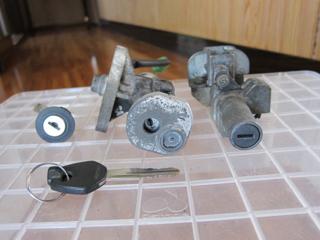 レッツ２ CA1PA　純正キー 鍵イグニッション キーシリンダー　【沖縄県離島除く送料890円】