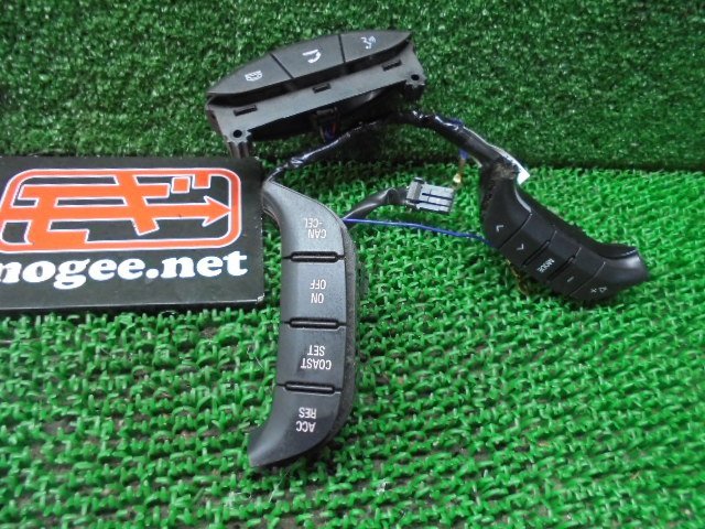 2EL2663AE2 ) 三菱 デリカD5 CV5W 純正ステアリングスイッチ 8701A066