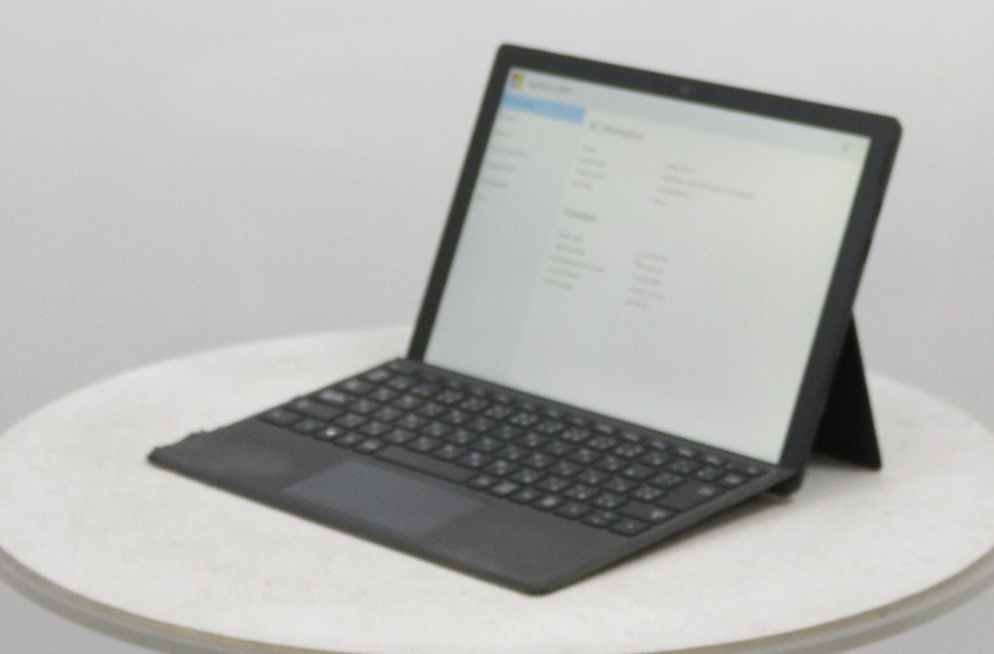□Surface Pro6（i5 8350U/8GB/256GB）AC & キーボード付属！□ 【公式