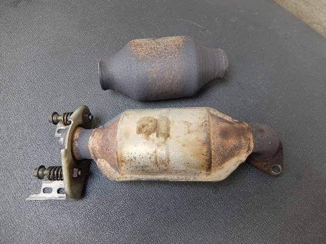 Z27AG コルト ラリーアートVer-R 4G15　純正触媒/キャタライザー