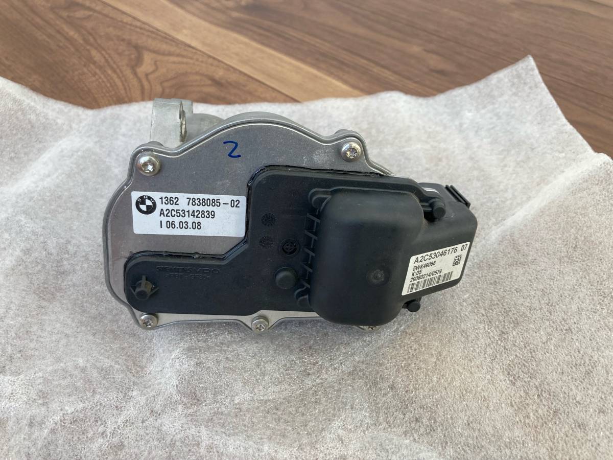中古品)E92 M3 WD40 純正 スロットル アクチュエーター