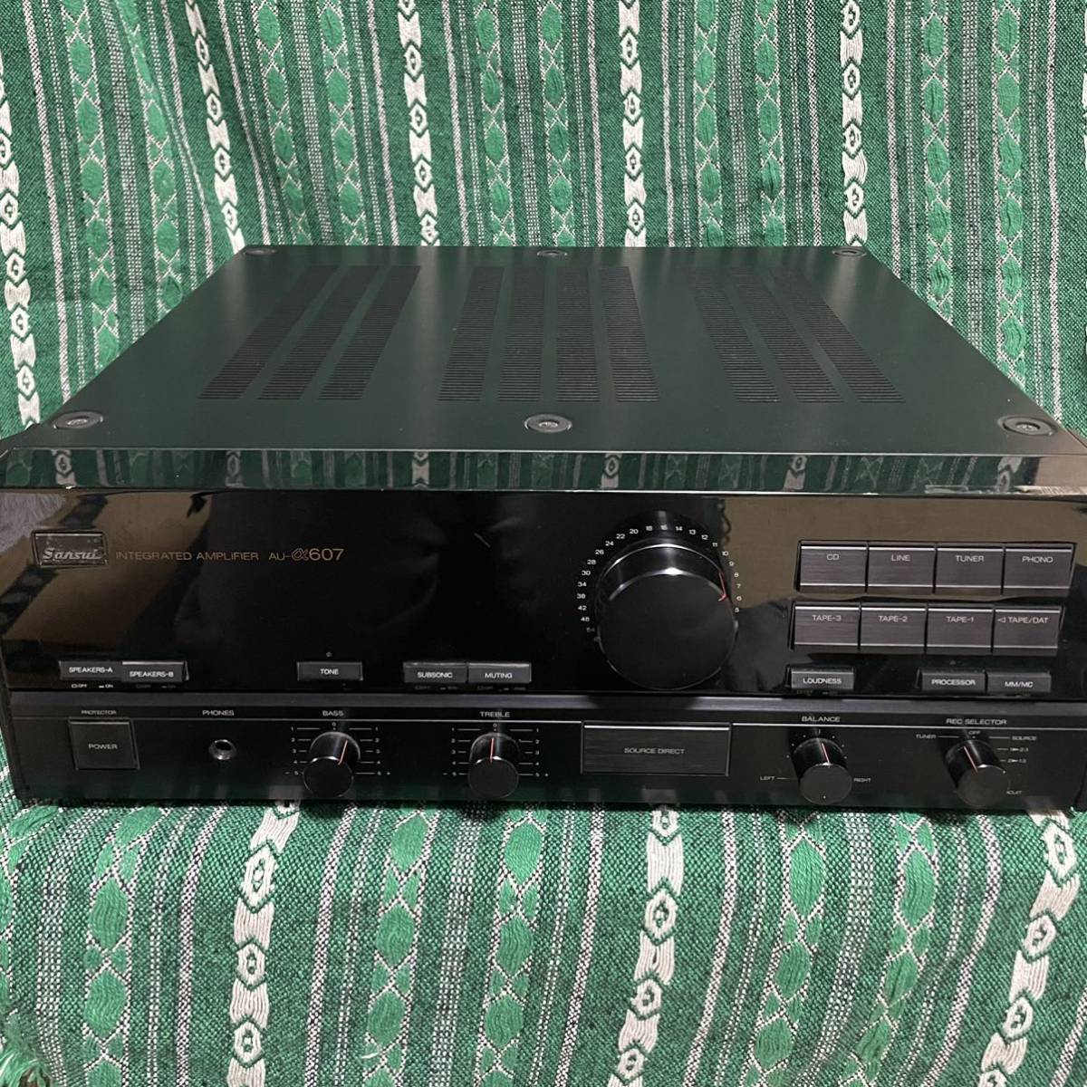 SANSUI INTEGRATED AMPLIFIER AU-α607 ステレオプリメインアンプ
