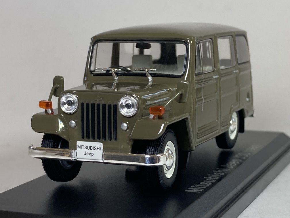 三菱 ジープ Mitsubishi Jeep J30 (1961) 1/43 - アシェット国産名車