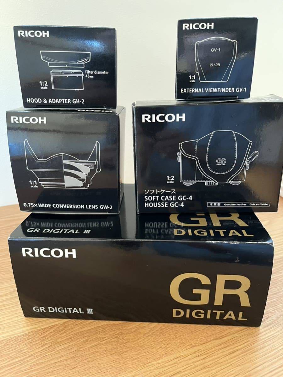 GR RICOH DIGITAL ワイドコンバージョンレンズ GW-4 ⁄ III | で III用