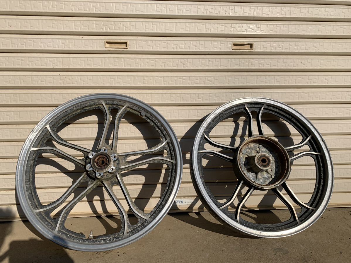 Y-40.当時物 純正ホイール XJ400D 4GO XJ400D XJ400 純正 Y-40.当時物 純正ホイール XJ400D 4GO XJ400D XJ400 純正
