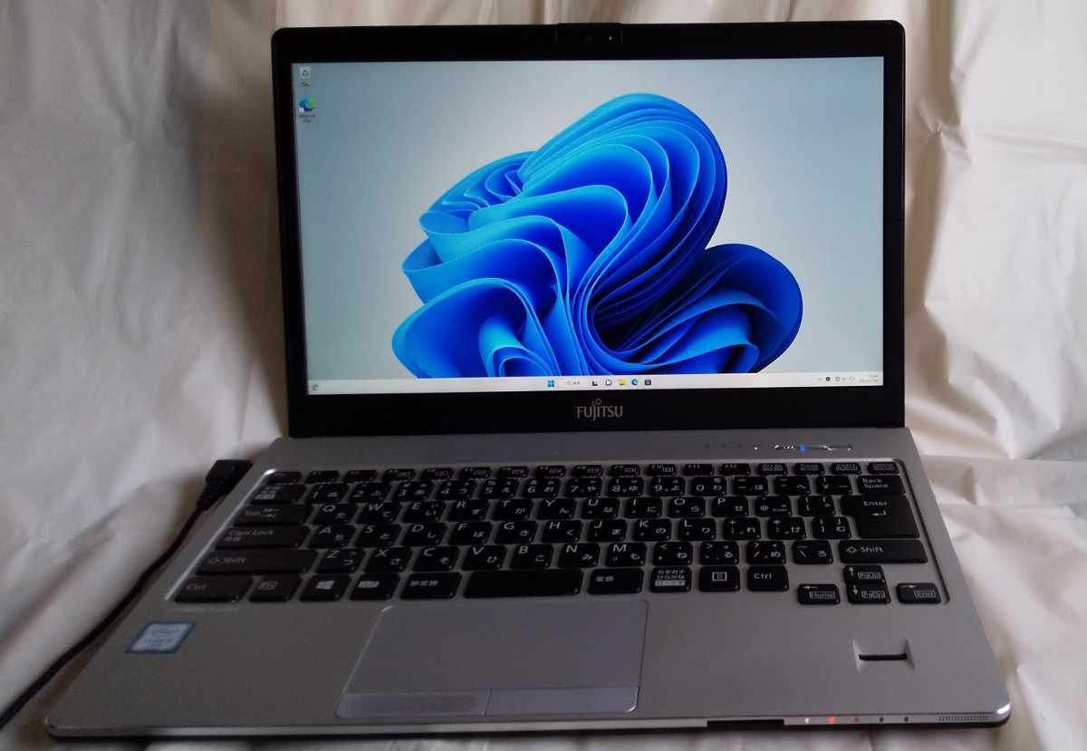 第6世代 富士通 Lifebook S936/P i5-6300u 4GB -GB fullHD液晶
