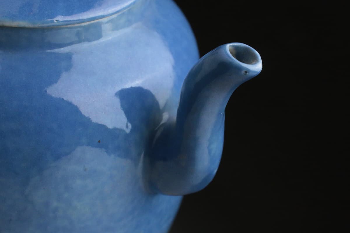 US273 大清同治年製 鈞窯天藍釉茶壺 高13.9cm 重505g 底款 寄木描金