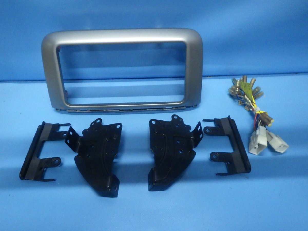 中古 ダイハツ タント L375S オーディオパネル 55405-B2400 (棚8670-201)