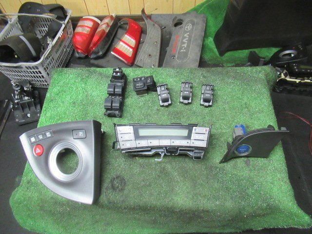 プリウス（トヨタ）G（2011年12月）｜カタログから中古車を探すなら