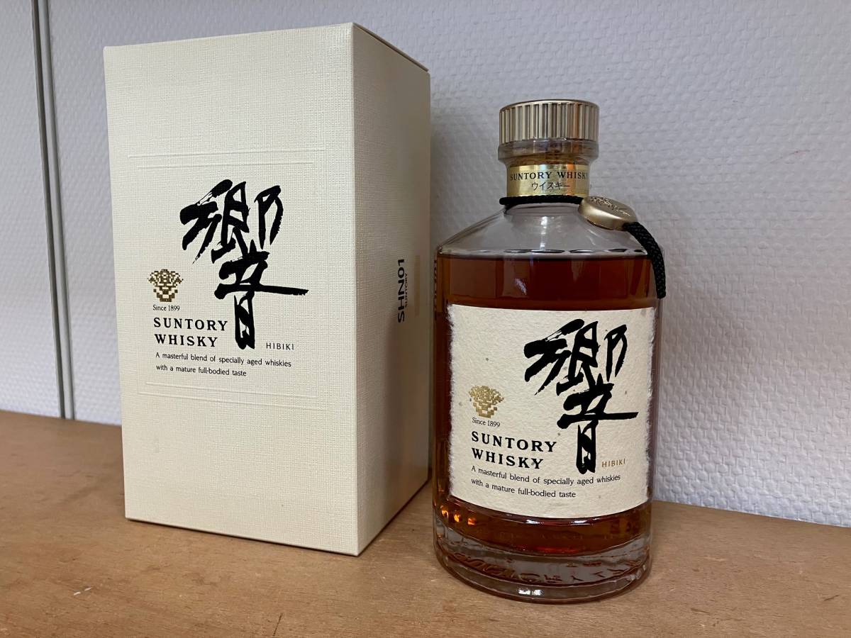 Hibiki Suntory Harmony Japanese Whisky サントリー | 700ml