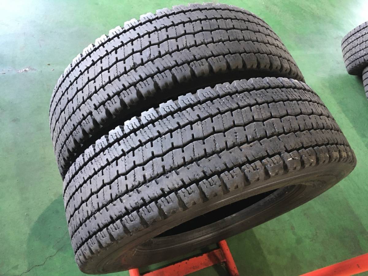 e959-3-1 ☆245/70R19.5 中古2本 ミシュラン ウィンターグリップ+（スタッドレス）2019/20年製！ k70