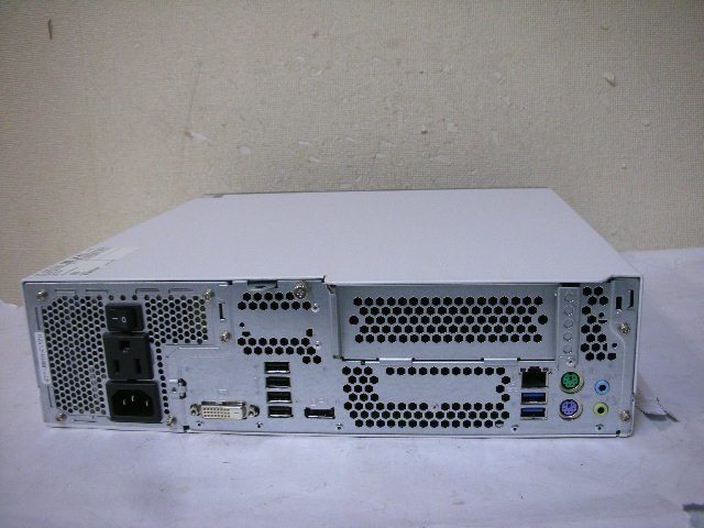 FUJITSU ESPRIMO D556/RX　Core i3 7100 ◎富士通 ESPRIMO D556/SX i3-7100 3.9GHz 8G 500G