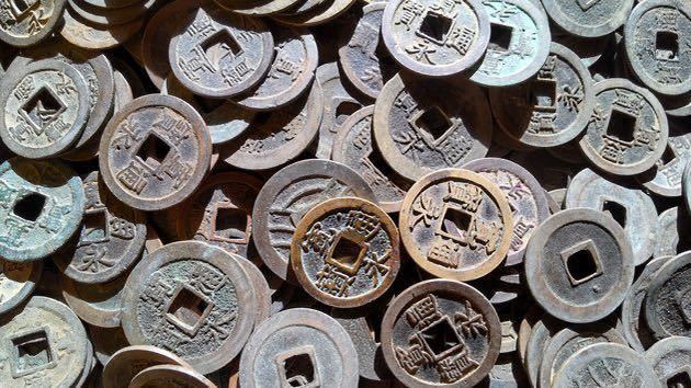 三 古銭ザクザク山盛りの寛永通宝約3.3kg(検ワ)四文銭、裏文、昔のお金