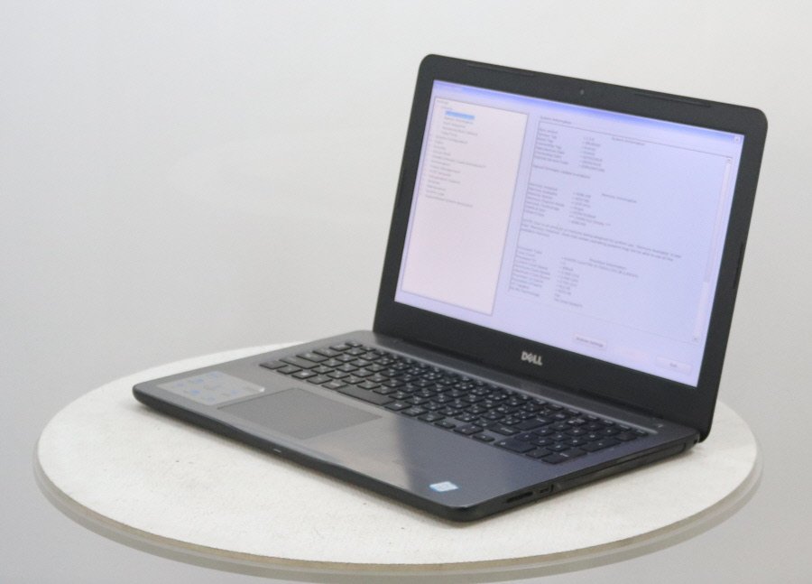 DELL Inspiron 5567 - Core i5 7200U 2.50GHz 4GB 1000GB□現状品