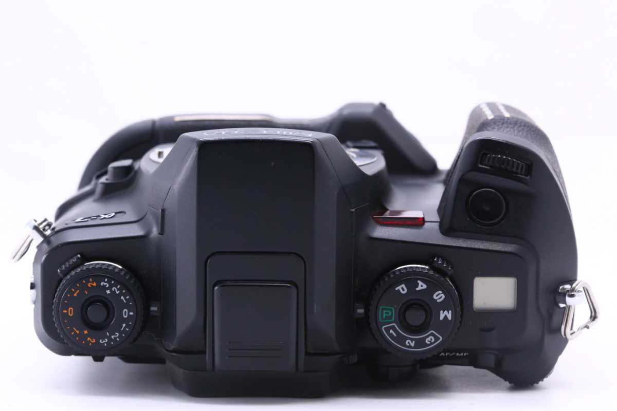 ☆良品☆ ミノルタ MINOLTA α7 ボディ + VC-7 縦位置グリップ #8429