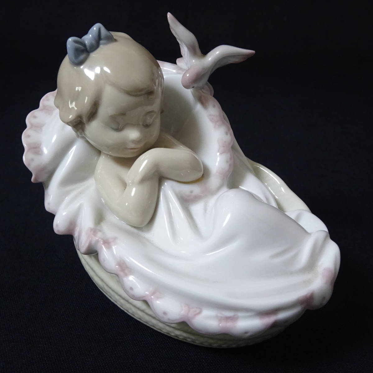 LLADRO 「私の夢」 陶器人形 箱無し
