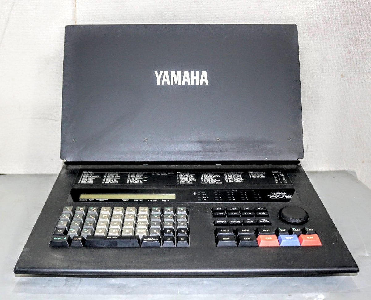 動作良好☆YAMAHA QX3　ヤマハ　ハイグレード・シーケンサー　MIDI IN／OUT1／OUT2／THRU　X12Y564