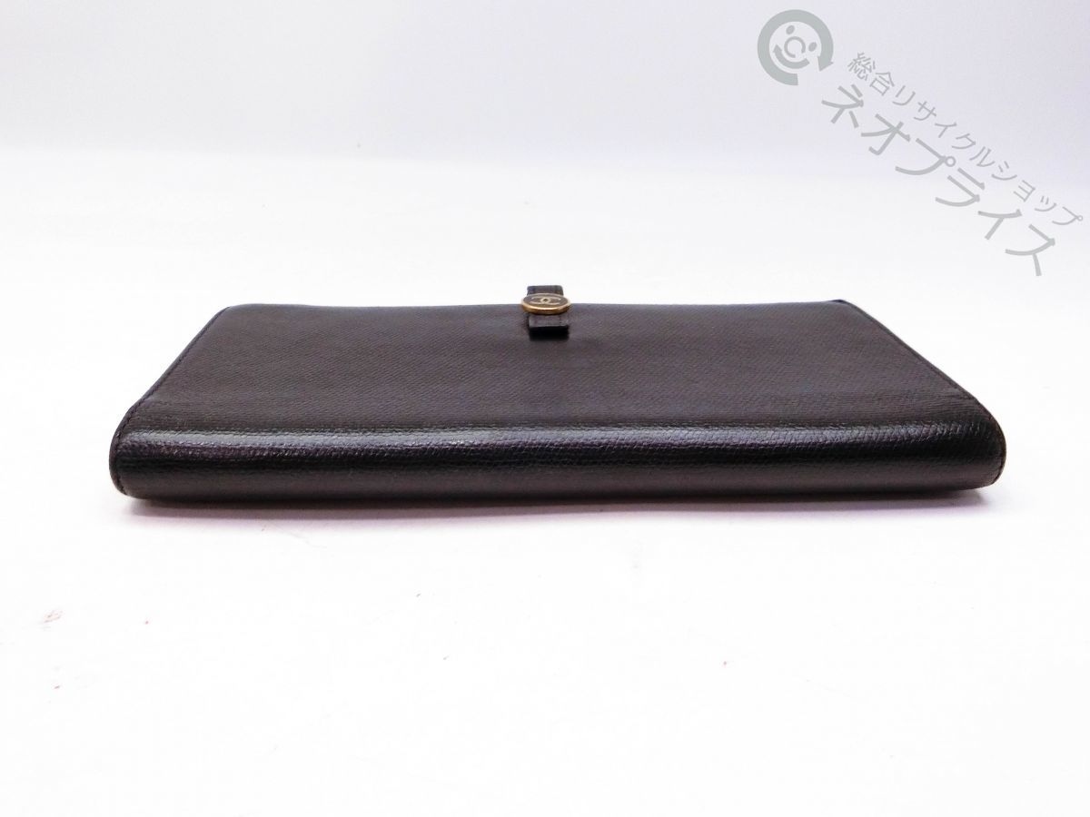 ◇A5243 CHANEL シャネル ココボタン カーフレザー Wホック 二つ折り 