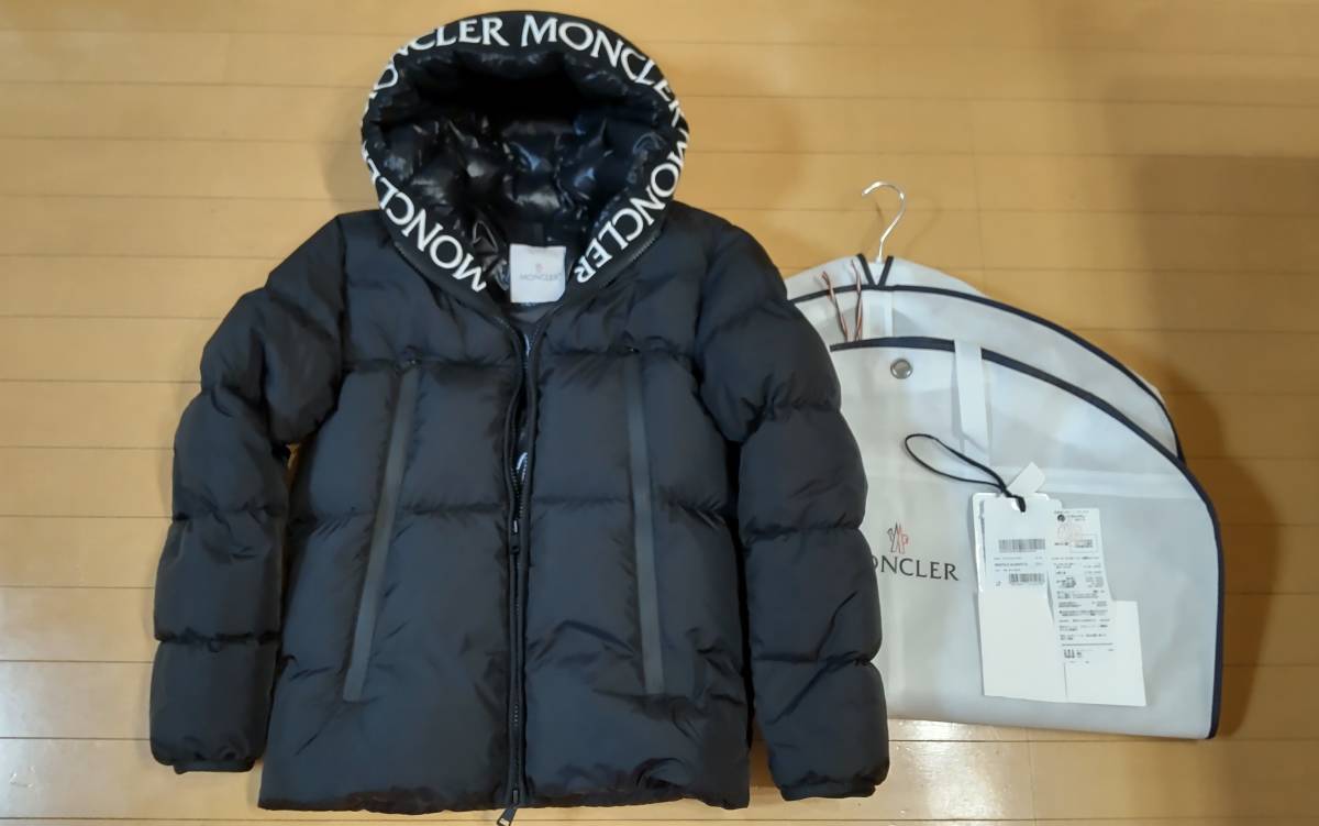 モンクレール　MONCLER モンクラー　美品　福岡大丸正規店購入証明明細付き　サイズ１