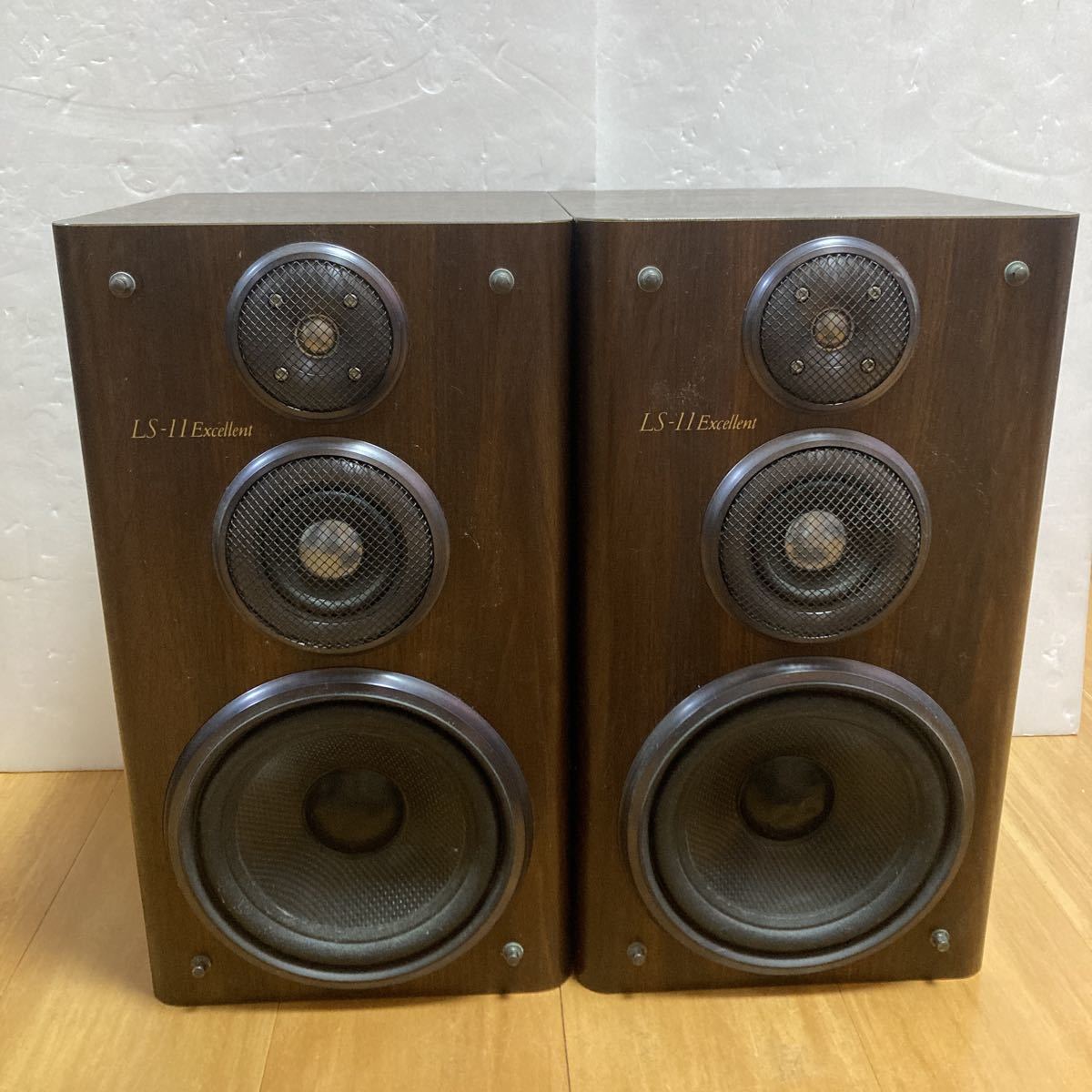 【送料無料】KENWOOD LS-11EX スピーカーペア LS-11EX KENWOOD スピーカー 小型3Wayスピーカーシステム LS-11ES ペア