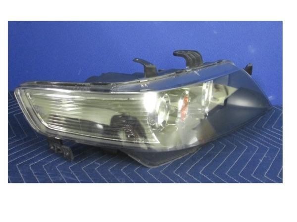 割引あり CL7 アコード 前期 右ヘッドライト STANLEY P2925 HID 純正