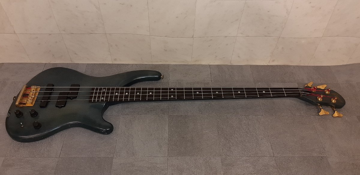 ☆ Greco グレコ Phoenix エレキベース #C032537 ケース付き ☆中古