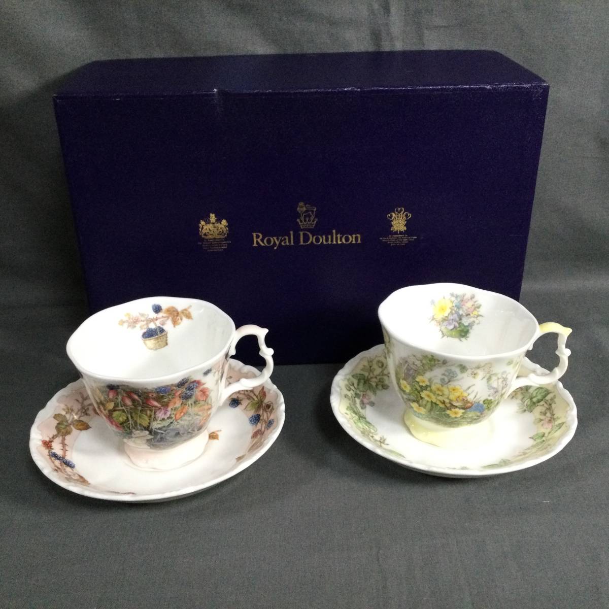 1/26　226528　Royal Doulton　ロイヤルドルトン　カップ＆ソーサー　オータム　スプリング　食器　ケース付