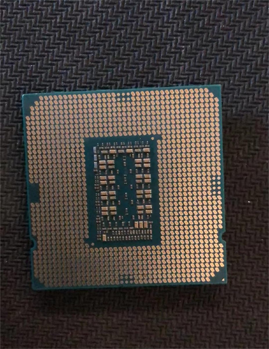 CPU インテル Intel Core I7-11700K プロセッサー 中古 動作