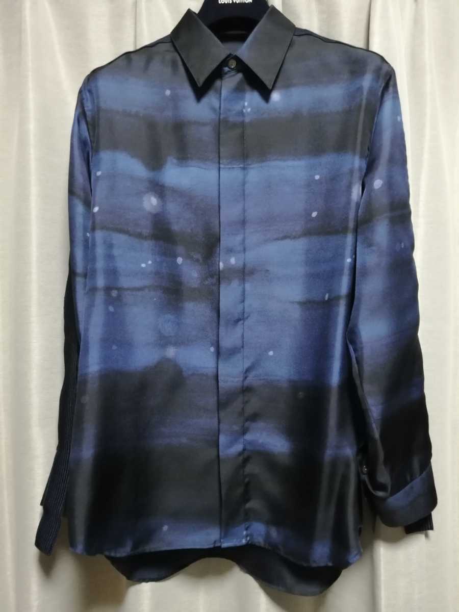 ディオールシルク最高傑作ビータードイグ×DIOR 入手不可 全面漆黒に浮かび上がる光り輝くシャイニー天の川銀河系ギャラクシーシルクシャツ