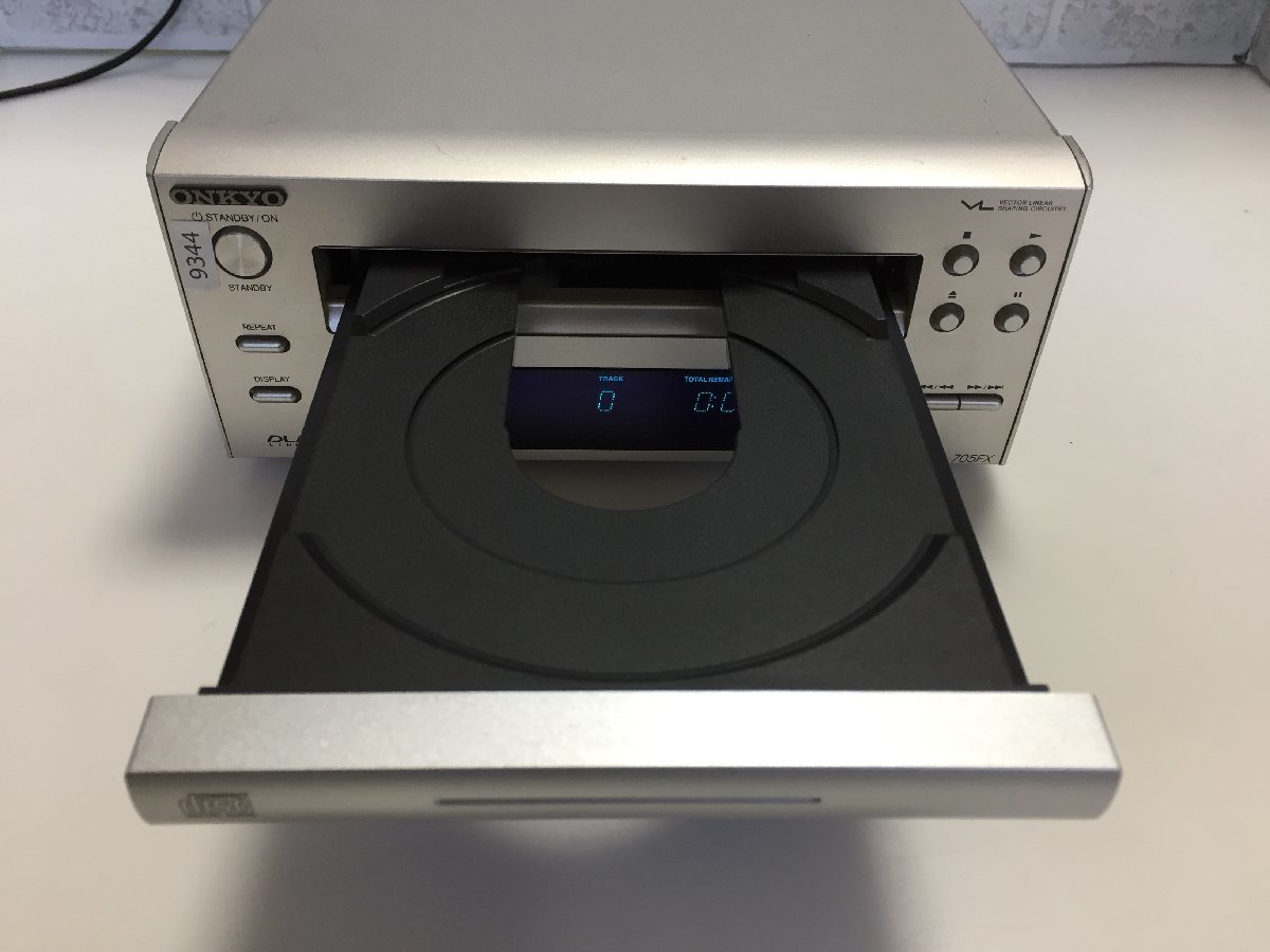 ONKYO CDプレーヤー C-705FX 中古品9344