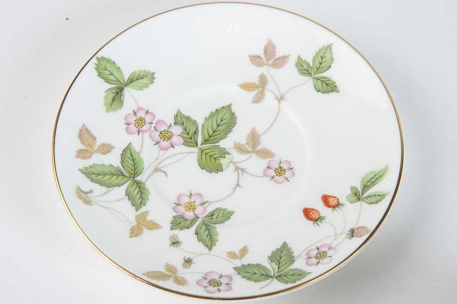 ワイルドストロベリー WEDGWOOD ウェッジウッド 【洋食器】『 WEDGWOOD ワイルドストロベリー カップ&ソーサー プレート 3種セット 14324 』 ウェッジウッド ティーカップ イギリス