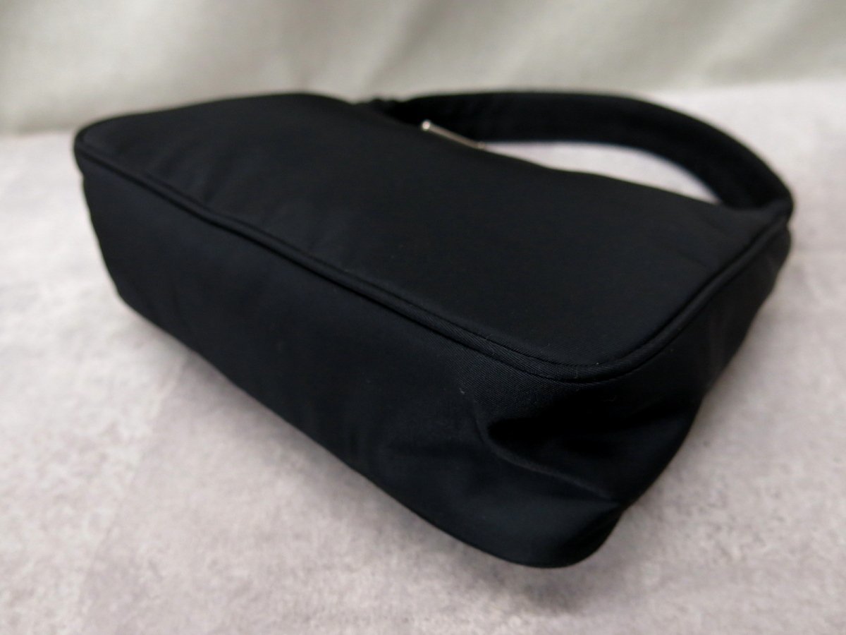 ○超美品○新品同様○PRADA プラダ○ポコノ ナイロン○ミニ ハンド 