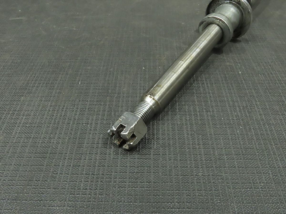 SUZUKI/スズキ GT380 1976年 フロントアクスルシャフト＆スピード 