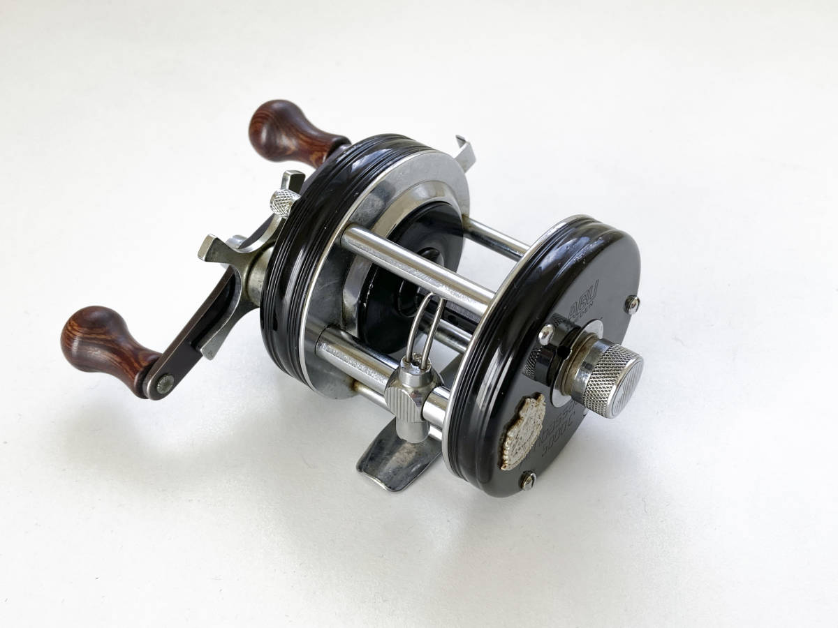 中古品】 ABU Ambassadeur アブ アブガルシア アンバサダー 5000C 