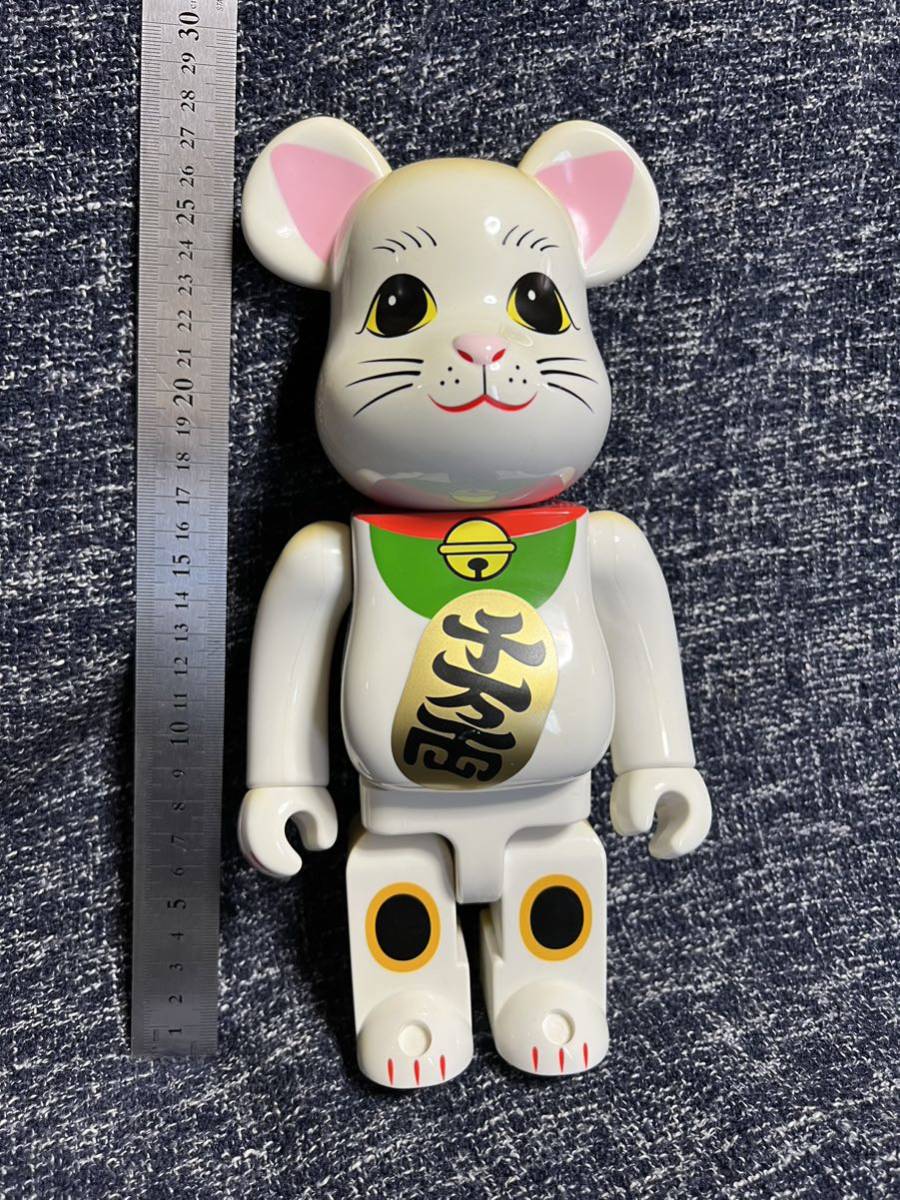 メディコムトイ　ベアブリック　招き猫　千万両　白　400% フィギュア　初代 千万両 招き猫 メディコムトイ