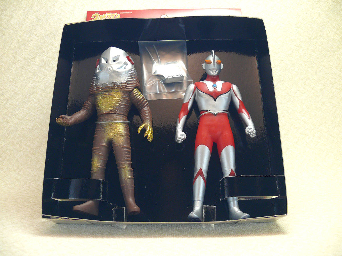 ◇ザラブ星人&ニセウルトラマン_ ソフビ◇2000年限定品(怪獣、宇宙人 ◇ザラブ星人&ニセウルトラマン_ ソフビ◇2000年限定品(怪獣、宇宙人