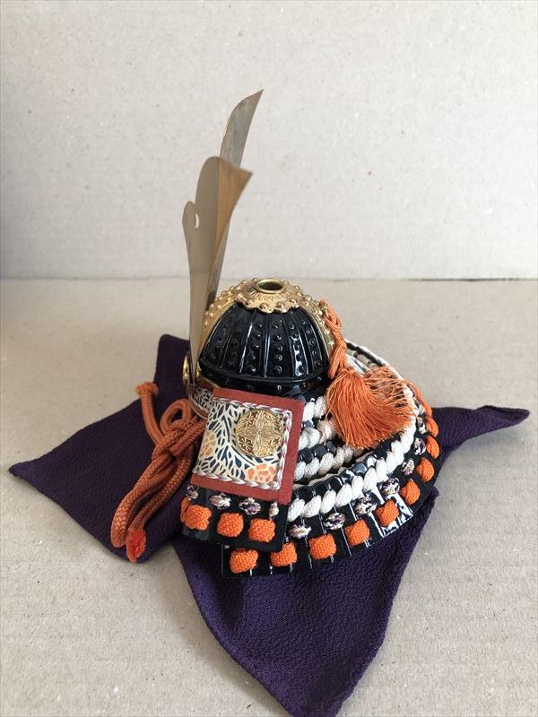 兜飾り◇加藤一冑◇伝統工芸 コンパクト五月飾り 鎧 五月