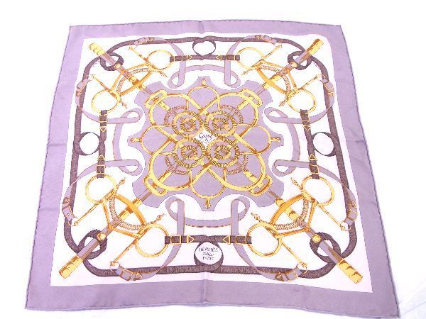 正規品，お得 美品 HERMES エルメス シルクスカーフ プチカレ ハンカチ シルク100％