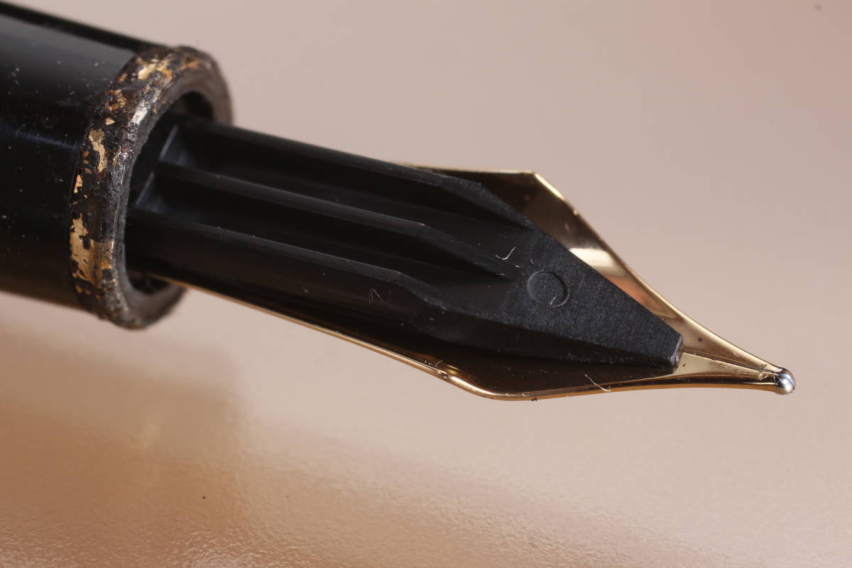 菅25280ル　万年筆　MONTBLANC モンブラン4810 ペン先14K 585 マイスターシュテュック ブラック×ゴールド