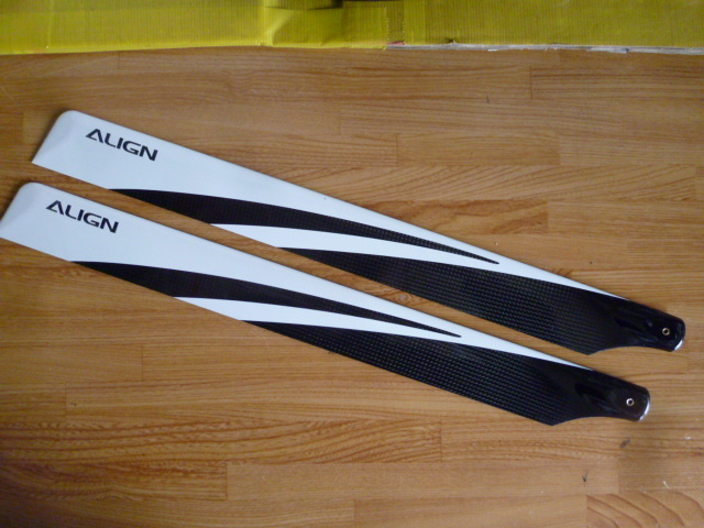 ALIGN カーボンメインローター470mm 中古品