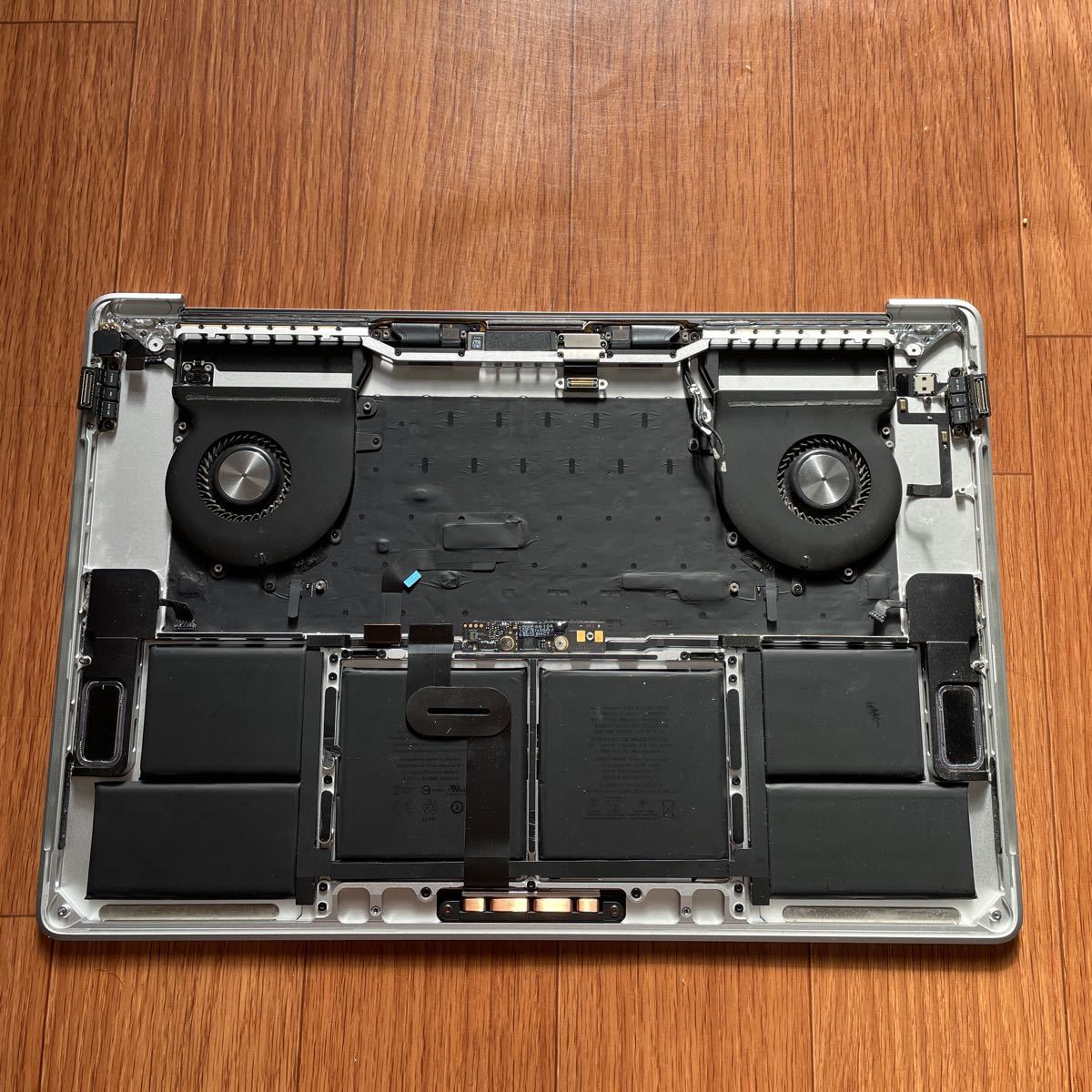 Pro MacBook 15インチ 部品取り Apple Mid 0 Bar Touch 液晶