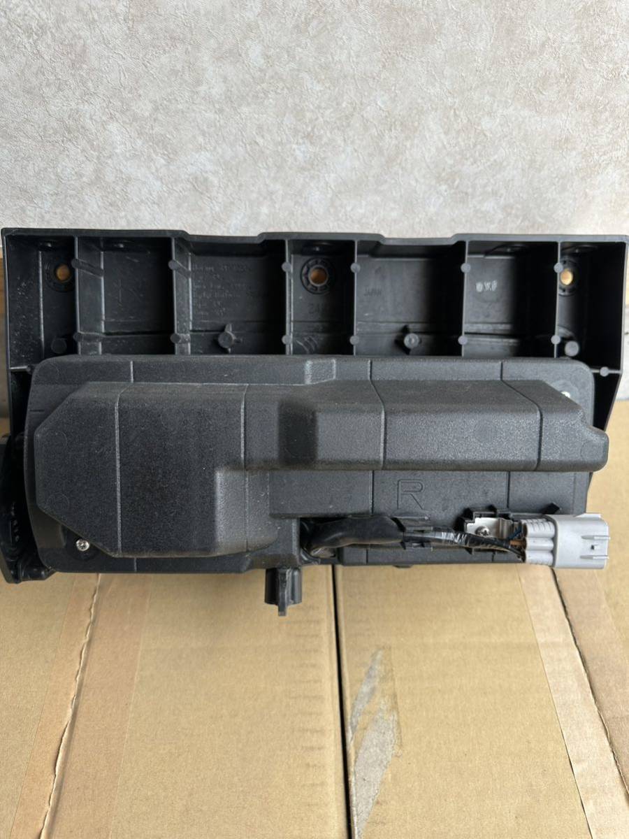 日野テールランプ 新車外し 左右セット 新車外し 日野 LEDテールランプ 左右セット 【公式通販】