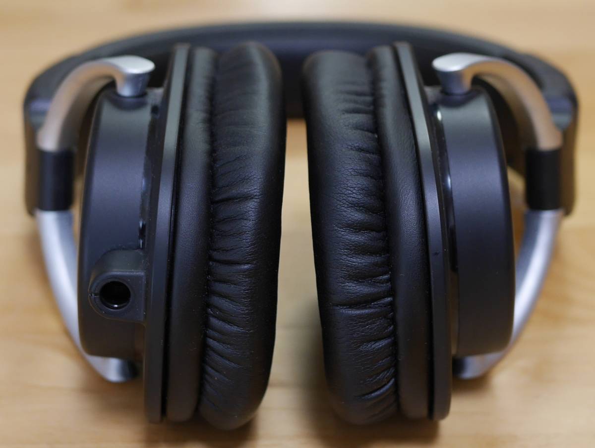 爆買い，100%新品 【中古】YAMAHA スタジオモニターヘッドホン HPH-MT8　元箱付
