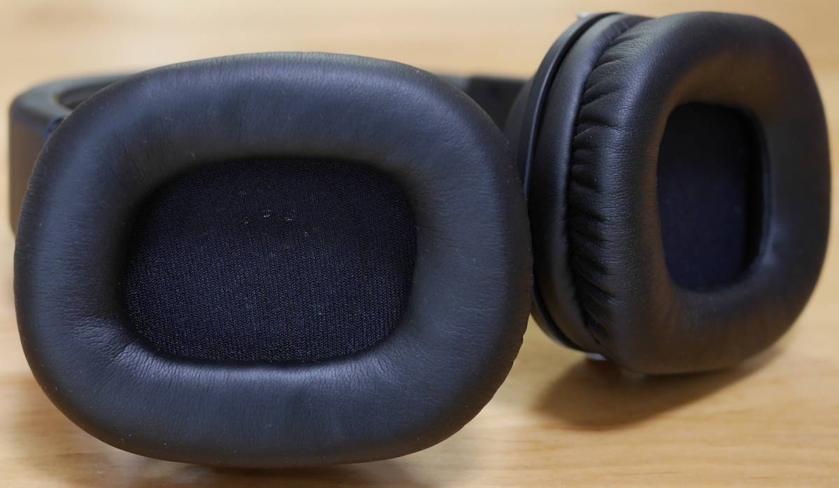 爆買い，100%新品 【中古】YAMAHA スタジオモニターヘッドホン HPH-MT8　元箱付